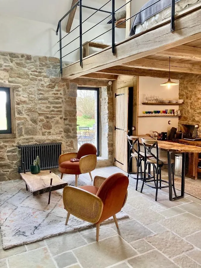 Villa Le Nid De La Breizhidence Combourg Ferienhaus